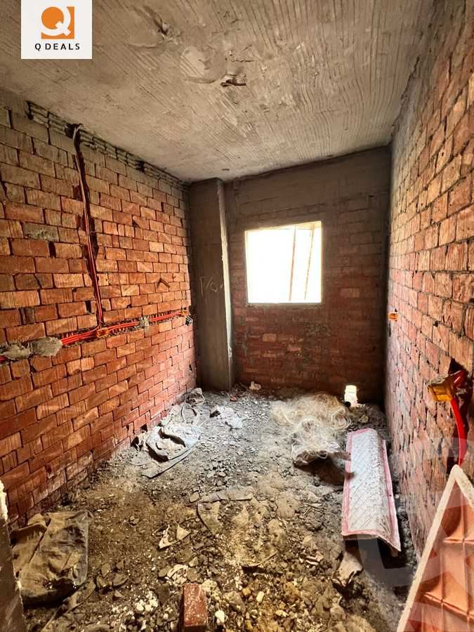 https://aqarmap.com.eg/ar/listing/5879119-for-sale-cairo-new-cairo-gharb-arabila-doctor-hani-maher-st