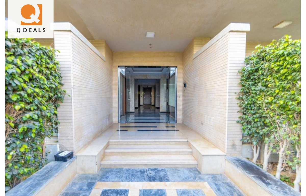 https://aqarmap.com.eg/en/listing/5940893-for-sale-cairo-new-cairo-compounds-moon-valley-2