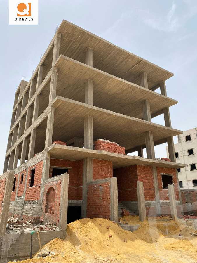 https://aqarmap.com.eg/ar/listing/5963858-for-sale-cairo-new-cairo-bait-el-watan-south-suez-road-el-hay-el-takmely