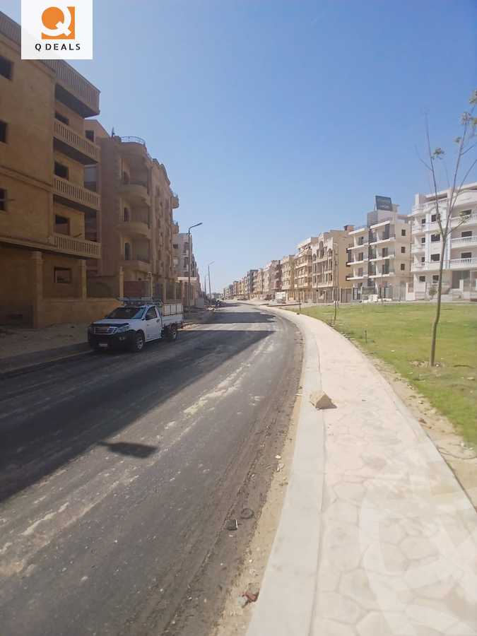https://aqarmap.com.eg/ar/listing/5970591-for-sale-cairo-new-cairo-mohammed-nagib-axis-st
