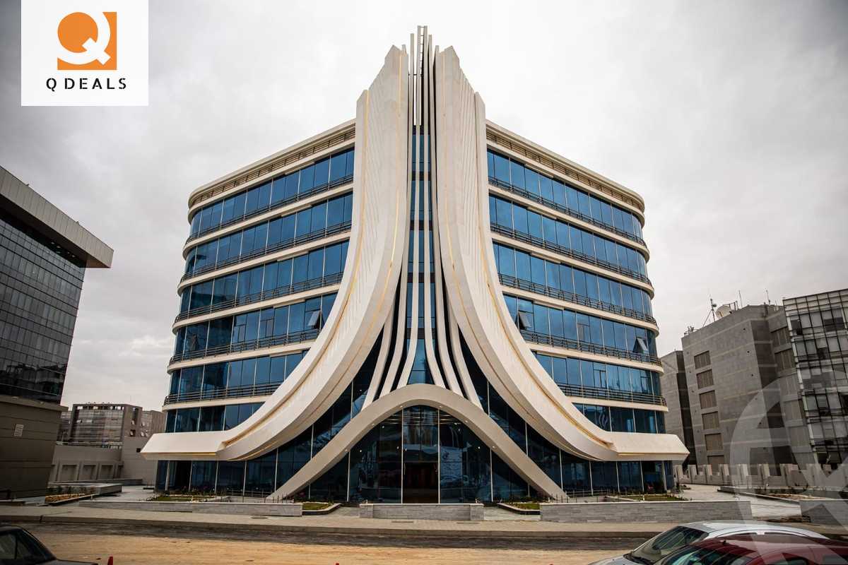 https://aqarmap.com.eg/en/listing/6020956-for-sale-cairo-new-cairo-compounds-kyrw-kbytl-sntr-ktlyst-llttwyr