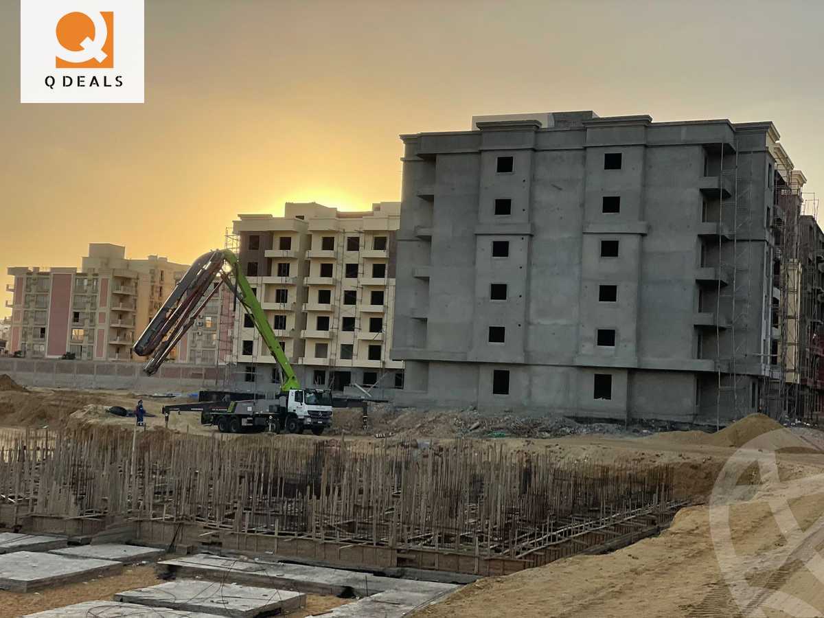 https://aqarmap.com.eg/en/listing/6036139-for-sale-cairo-new-cairo-compounds-century-city-compound-vintage-development