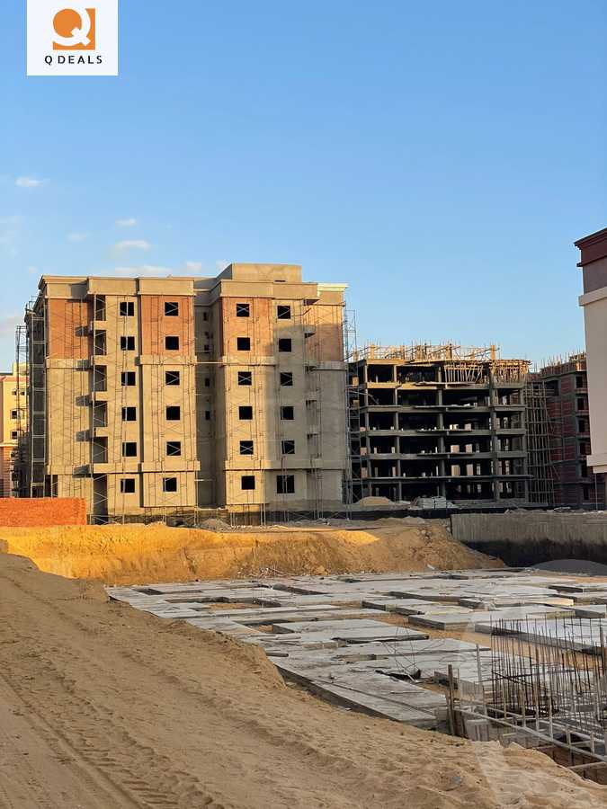 https://aqarmap.com.eg/en/listing/6036139-for-sale-cairo-new-cairo-compounds-century-city-compound-vintage-development