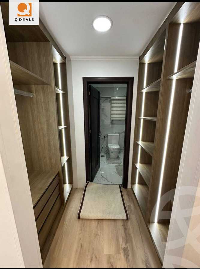 https://aqarmap.com.eg/en/listing/6036219-for-sale-cairo-new-cairo-compounds-mwrd-fq-llttwyr