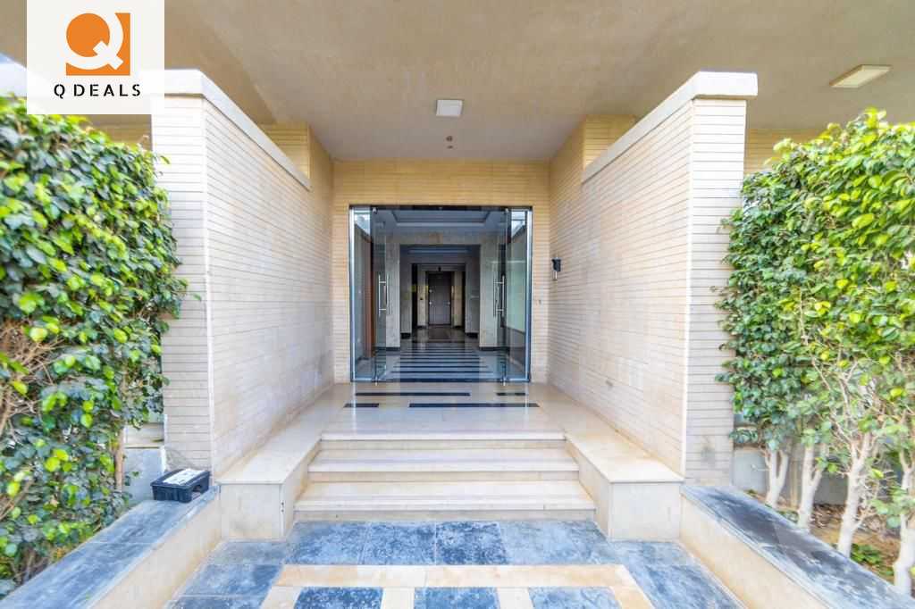 https://aqarmap.com.eg/en/listing/6043532-for-sale-cairo-new-cairo-compounds-moon-valley-2