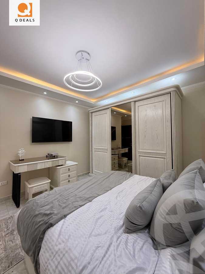 https://aqarmap.com.eg/en/listing/6282511-for-sale-cairo-new-cairo-compounds-mwrd-fq-llttwyr