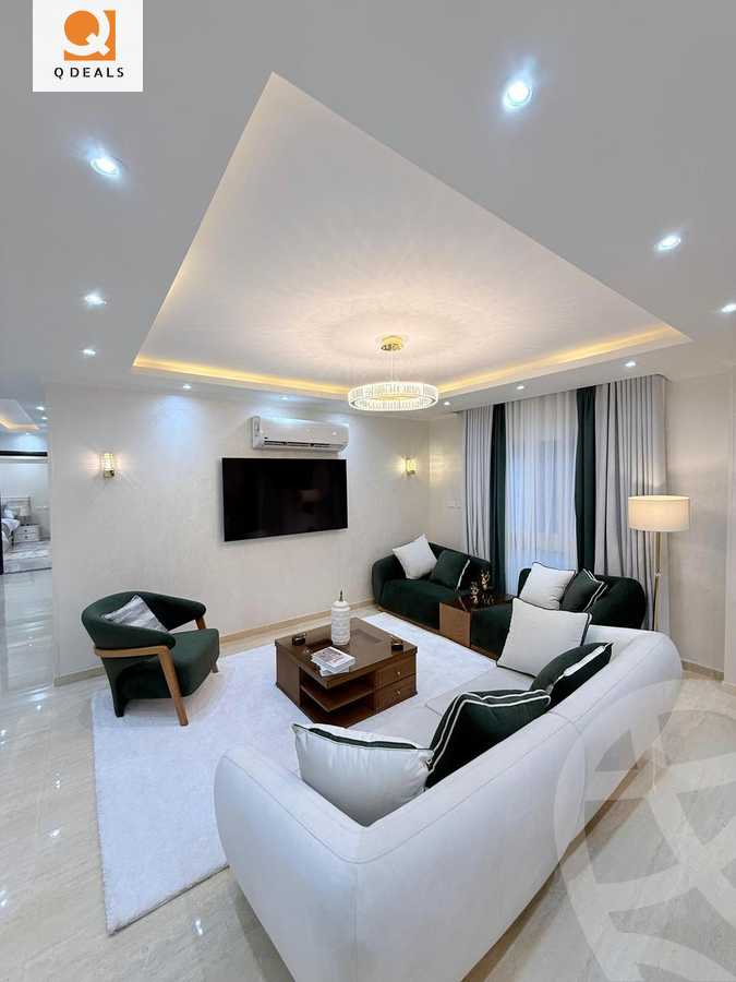 https://aqarmap.com.eg/ar/listing/6321536-for-sale-cairo-new-cairo-compounds-mwrd-fq-llttwyr