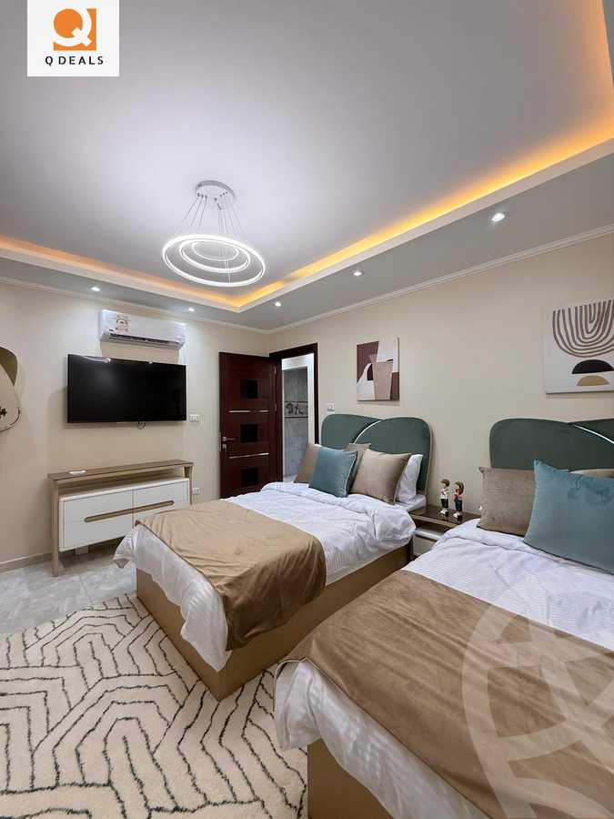 https://aqarmap.com.eg/ar/listing/6321536-for-sale-cairo-new-cairo-compounds-mwrd-fq-llttwyr