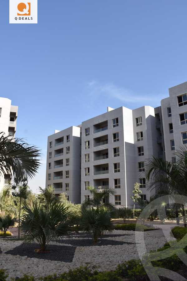 https://aqarmap.com.eg/en/listing/6353159-for-sale-cairo-new-cairo-compounds-zizinia-city