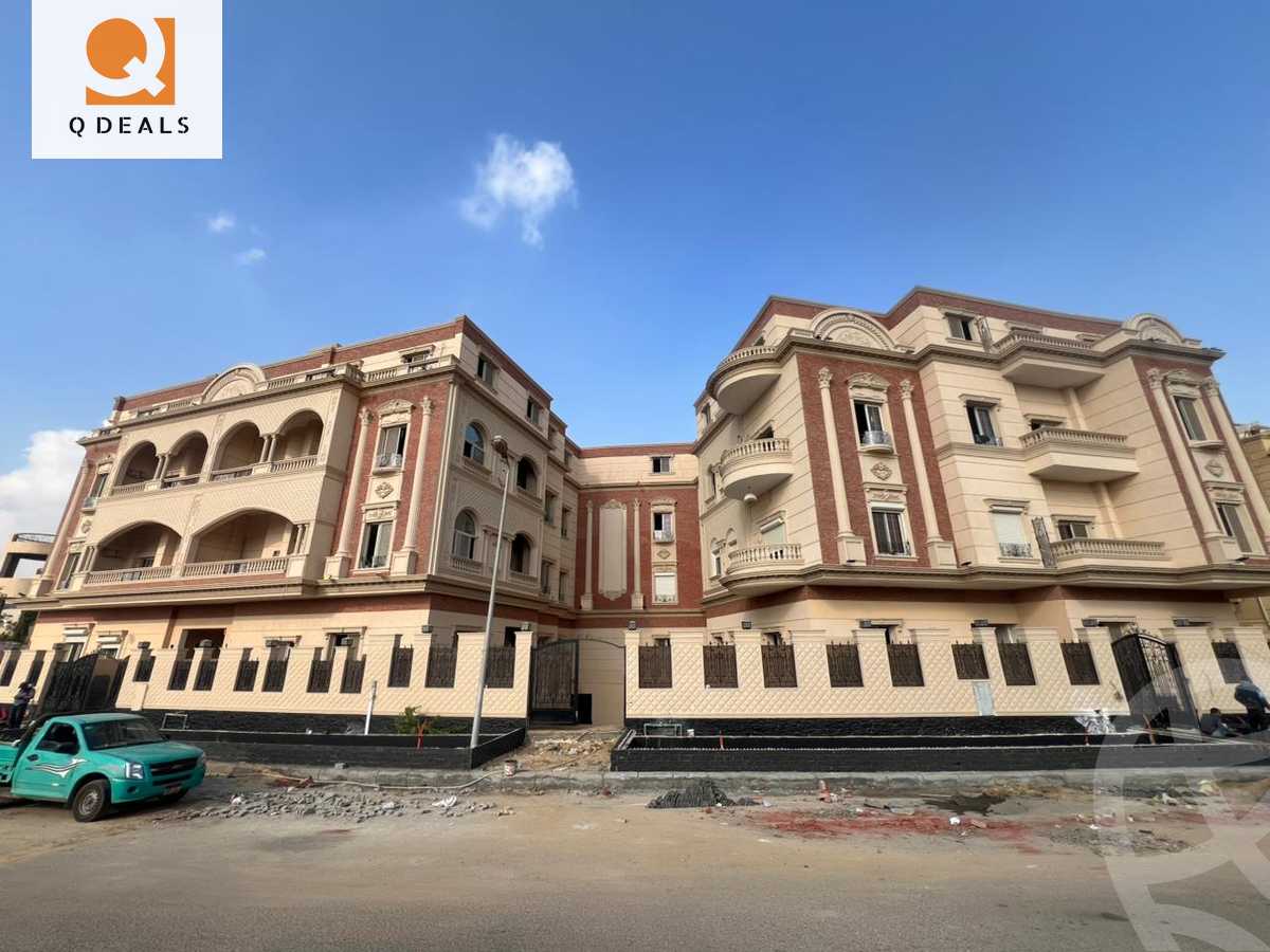 https://aqarmap.com.eg/en/listing/6553879-for-sale-cairo-new-cairo-ganob-el-akadamiya-south-academy-d-khaled-ibn-el-waleed-st