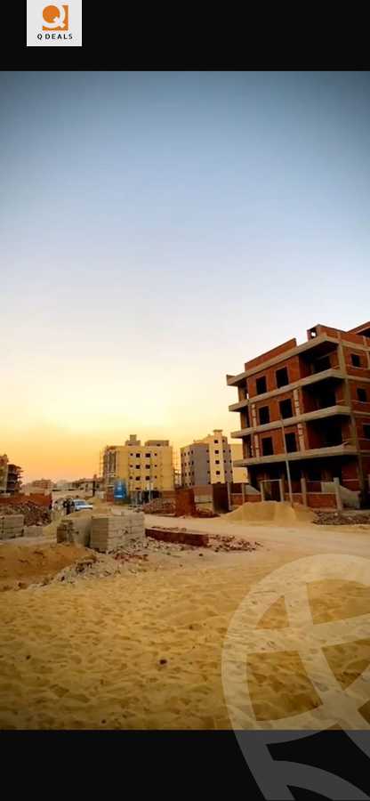 https://aqarmap.com.eg/en/listing/6555688-for-sale-cairo-new-cairo-bait-el-watan-south-suez-road-el-hay-el-takmely