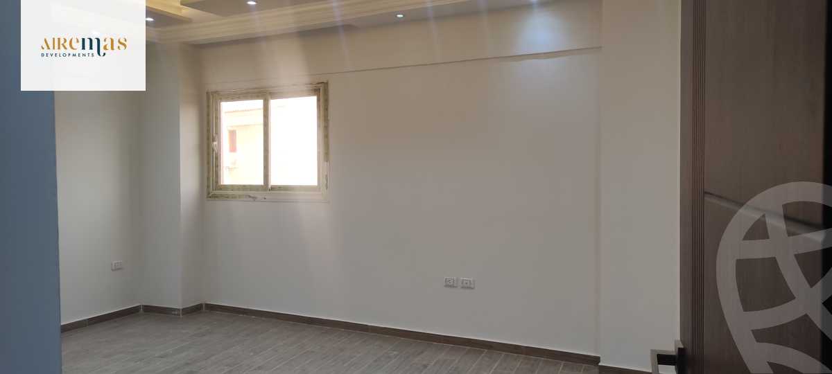 https://aqarmap.com.eg/ar/listing/3736191-for-sale-cairo-el-sheikh-zayed-city-el-hay-eltaseaa-area-4