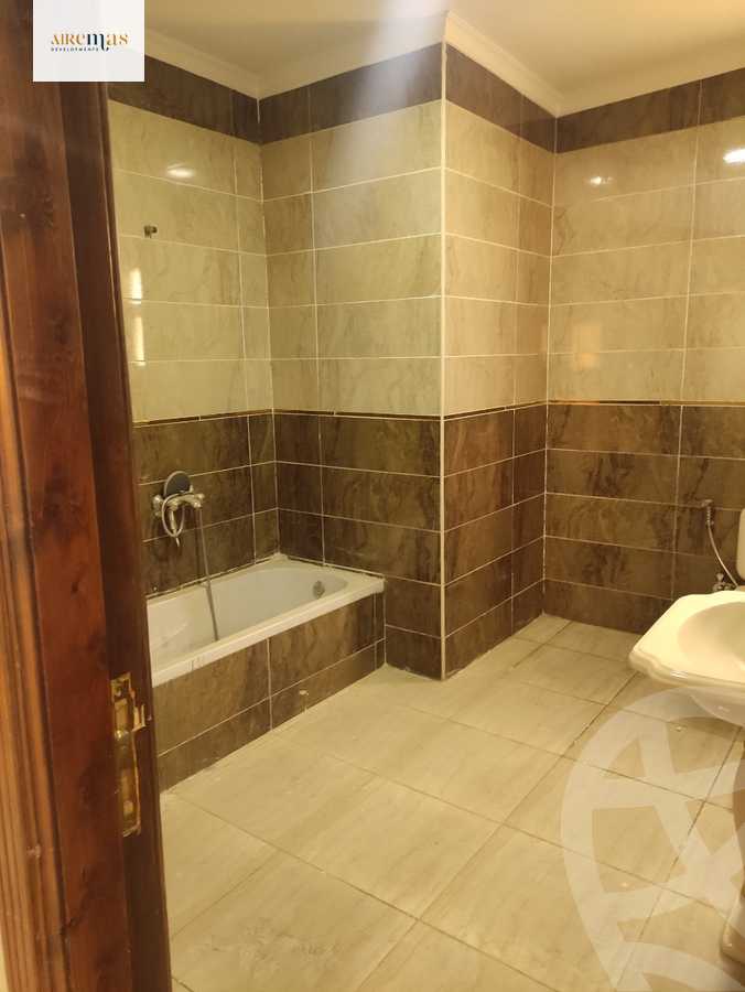 https://aqarmap.com.eg/en/listing/3777085-for-sale-cairo-el-sheikh-zayed-city-el-hay-elsades-ashaer