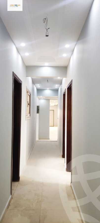https://aqarmap.com.eg/en/listing/4209821-for-sale-cairo-el-sheikh-zayed-city-el-hay-el-thaleth-ashaer-area-1-el-salam-st