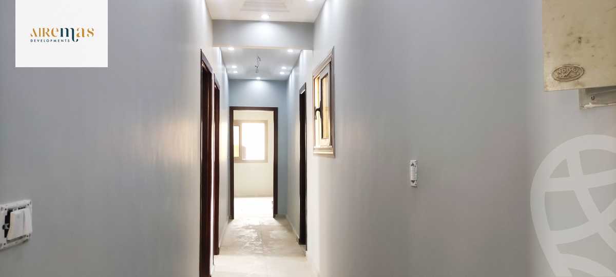 https://aqarmap.com.eg/ar/listing/4251634-for-sale-cairo-el-sheikh-zayed-city-el-hay-el-thaleth-ashaer-area-1-el-salam-st