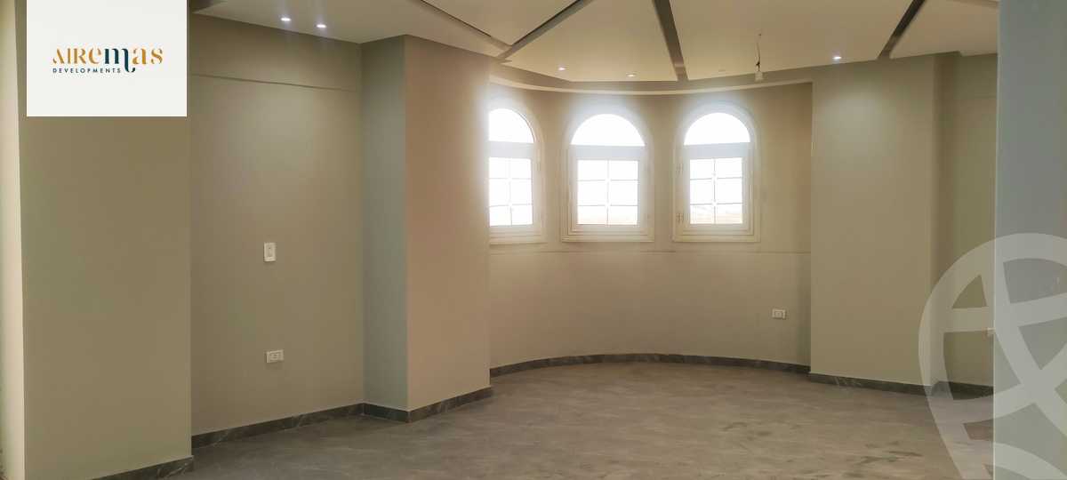https://aqarmap.com.eg/ar/listing/3973155-for-sale-cairo-el-sheikh-zayed-city-el-hay-eltaseaa-area-4