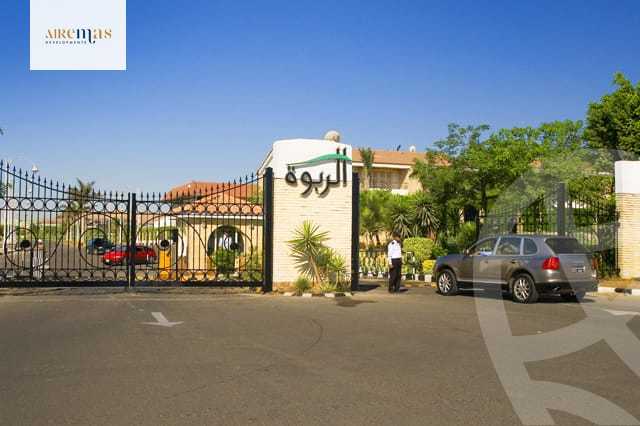 https://aqarmap.com.eg/ar/listing/4023509-for-sale-cairo-el-sheikh-zayed-city-el-hay-el-thaleth-ashaer-area-1-el-salam-st