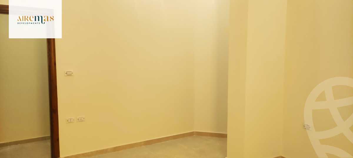 https://aqarmap.com.eg/ar/listing/4047737-for-sale-cairo-el-sheikh-zayed-city-el-hay-eltaseaa-area-4