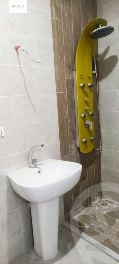https://aqarmap.com.eg/en/listing/4085596-for-sale-cairo-el-sheikh-zayed-city-el-hay-eltaseaa-area-4