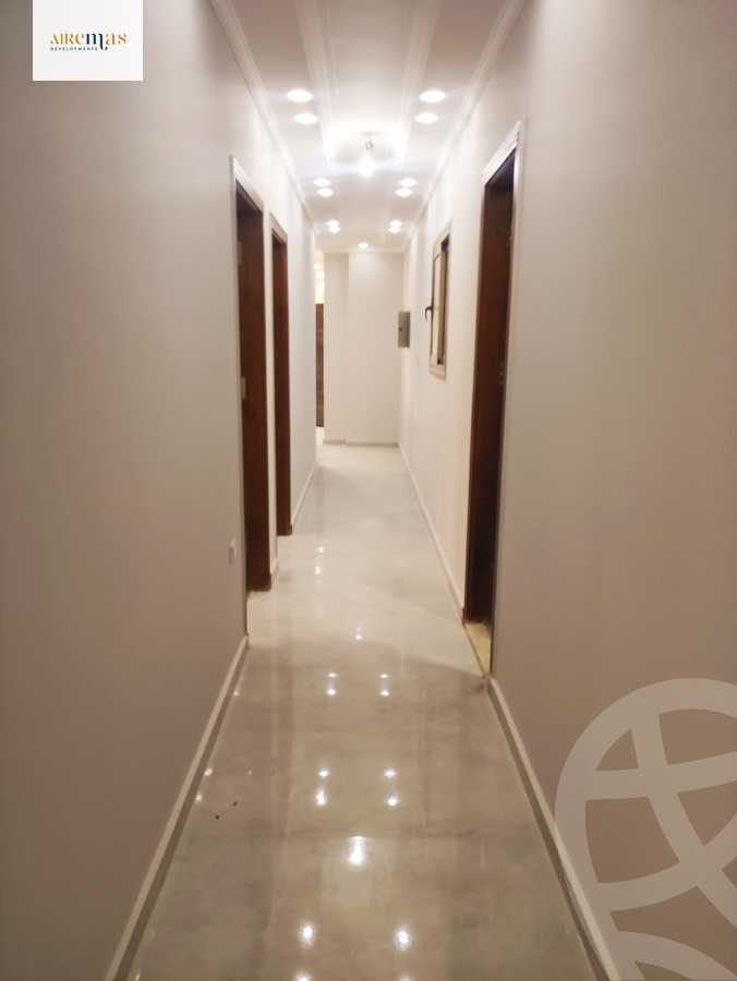 https://aqarmap.com.eg/en/listing/4100007-for-sale-cairo-el-sheikh-zayed-city-el-hay-el-thaleth-ashaer-area-1-el-salam-st