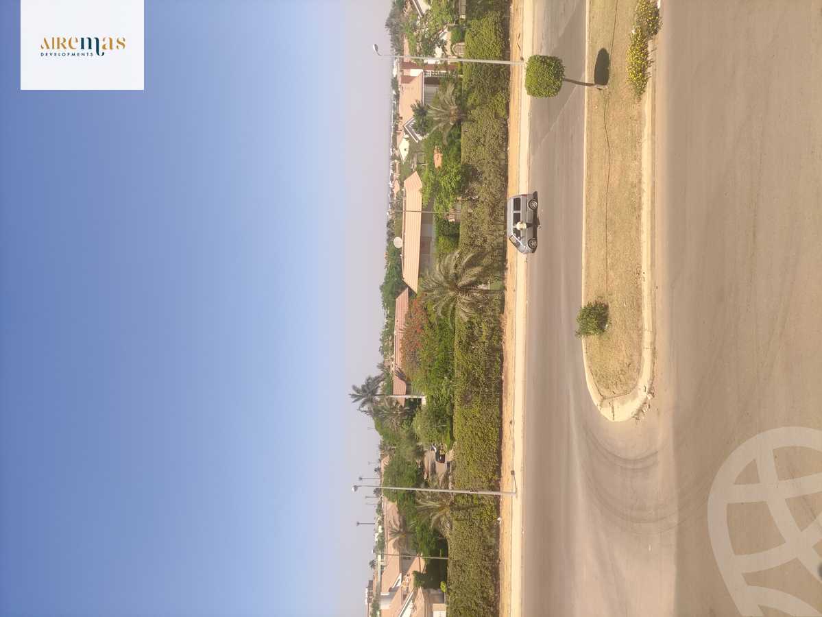 https://aqarmap.com.eg/en/listing/4216052-for-sale-cairo-el-sheikh-zayed-city-el-hay-el-thaleth-ashaer-area-1-el-salam-st