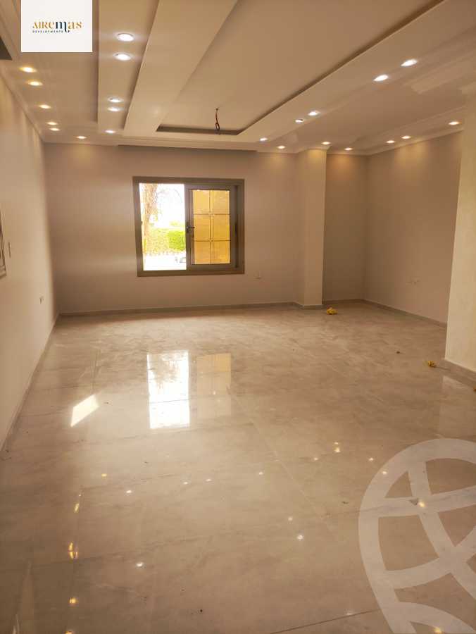 https://aqarmap.com.eg/en/listing/4216052-for-sale-cairo-el-sheikh-zayed-city-el-hay-el-thaleth-ashaer-area-1-el-salam-st