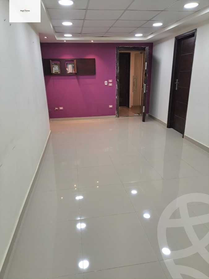 https://aqarmap.com.eg/ar/listing/4721983-for-rent-cairo-el-maadi-zahraa-el-maadi-zahraa-el-maadi-st