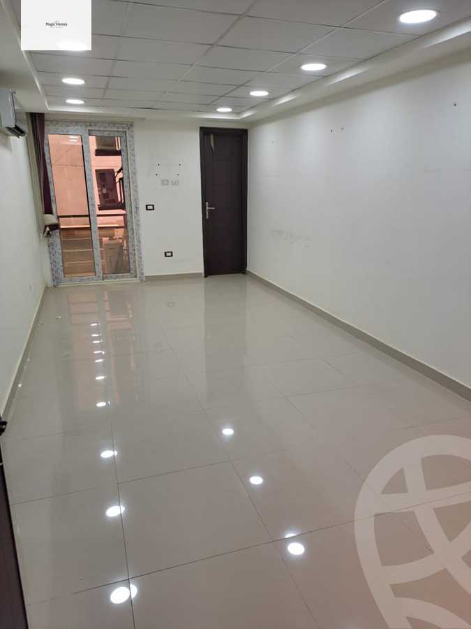 https://aqarmap.com.eg/ar/listing/4721983-for-rent-cairo-el-maadi-zahraa-el-maadi-zahraa-el-maadi-st