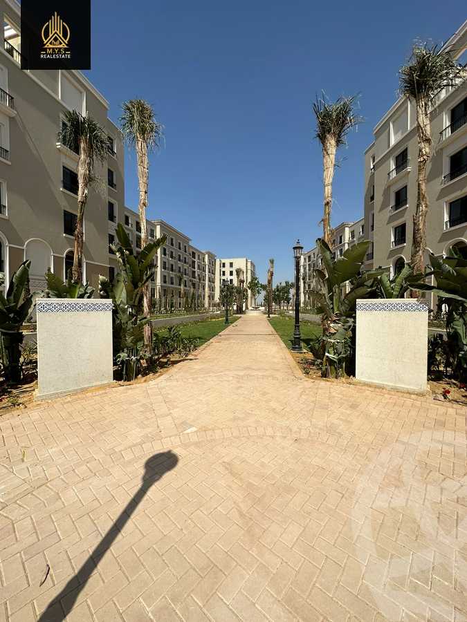 https://aqarmap.com.eg/en/listing/4835096-for-sale-cairo-el-sheikh-zayed-city-compounds-kmbwnd-fyldj-wyst-dr-llttwyr