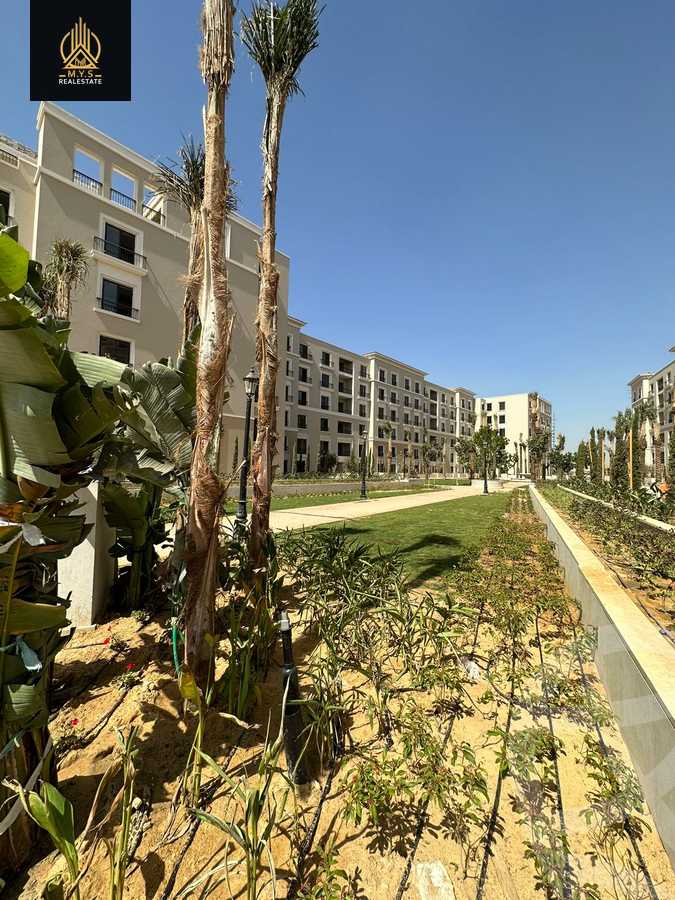 https://aqarmap.com.eg/ar/listing/4835070-for-sale-cairo-el-sheikh-zayed-city-compounds-kmbwnd-fyldj-wyst-dr-llttwyr