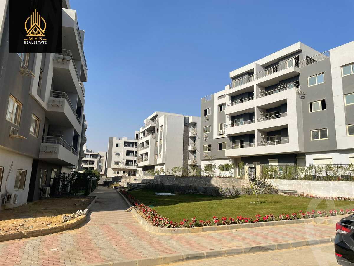 https://aqarmap.com.eg/ar/listing/4575859-for-sale-cairo-al-oubour-compounds-hy-syty