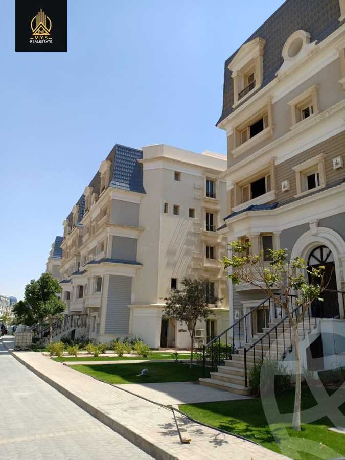 https://aqarmap.com.eg/en/listing/4814006-for-sale-cairo-new-cairo-compounds-mountain-view-hyde-park