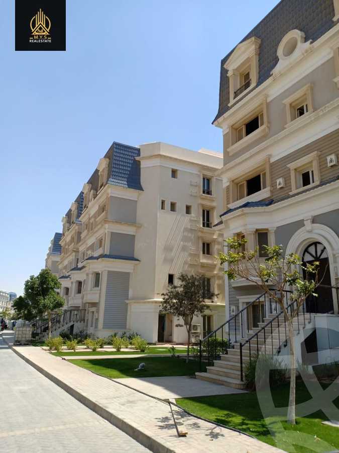 https://aqarmap.com.eg/en/listing/4814431-for-sale-cairo-new-cairo-compounds-mountain-view-hyde-park