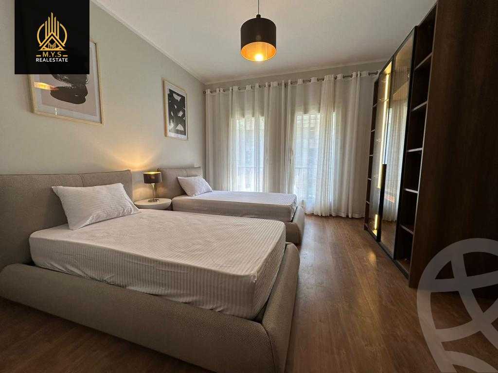 https://aqarmap.com.eg/ar/listing/4912382-for-sale-cairo-new-cairo-compounds-ninety-avenue