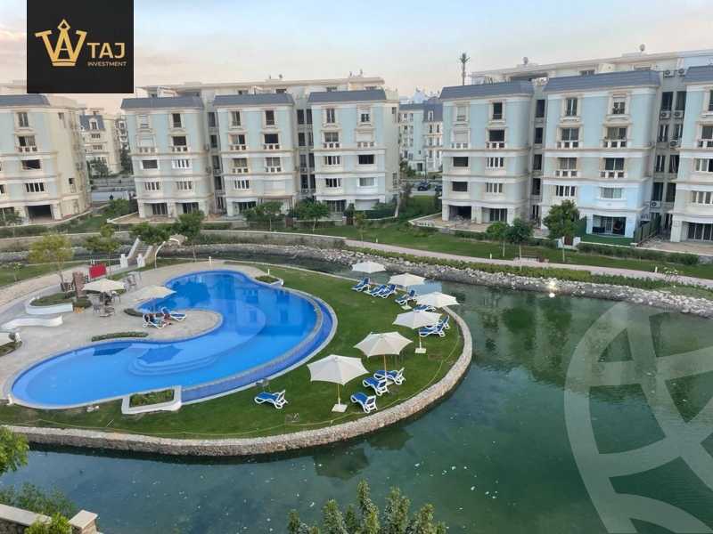 https://aqarmap.com.eg/en/listing/4288693-for-sale-cairo-new-cairo-compounds-mountain-view-hyde-park