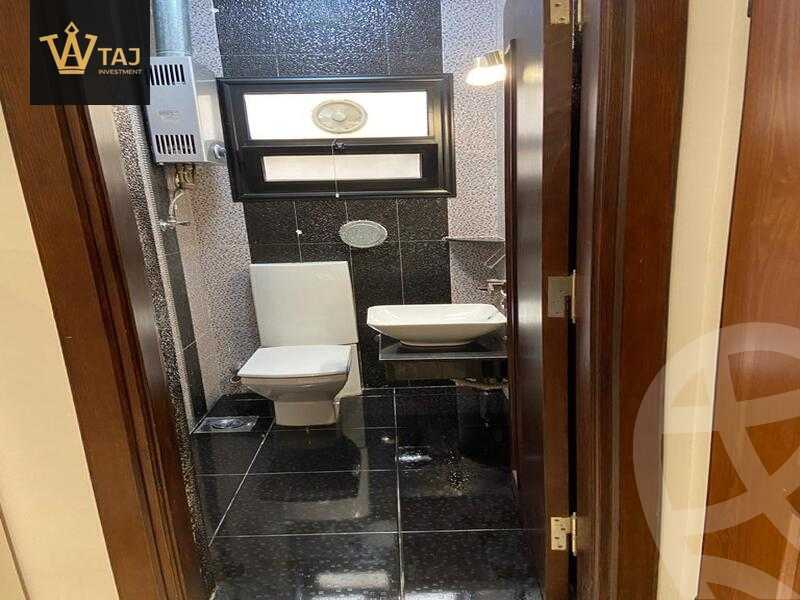 https://aqarmap.com.eg/en/listing/4572595-for-sale-cairo-new-cairo-el-yassamin-el-yasmeen-7-el-shaheed-ibrahim-arafa-st