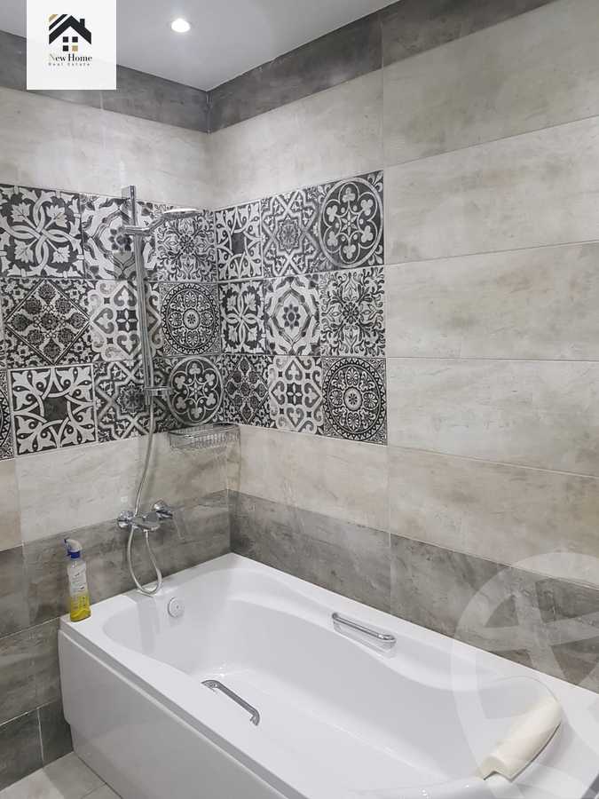 https://aqarmap.com.eg/ar/listing/4317148-for-sale-cairo-6th-of-october-hadaeq-october-kmbwnd-fy-hdyq-ktwbr-kenz