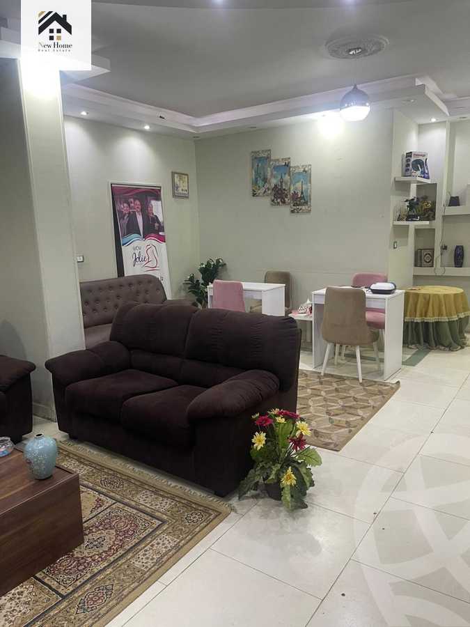 https://aqarmap.com.eg/en/listing/5095911-for-rent-cairo-nasr-city-6th-zone-abdallah-ibn-al-taher-st