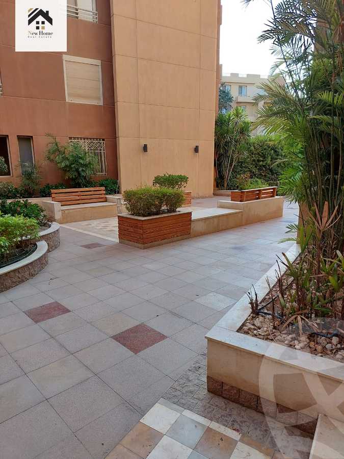 https://aqarmap.com.eg/ar/listing/5200211-for-sale-cairo-el-sheikh-zayed-city-compounds-jewar