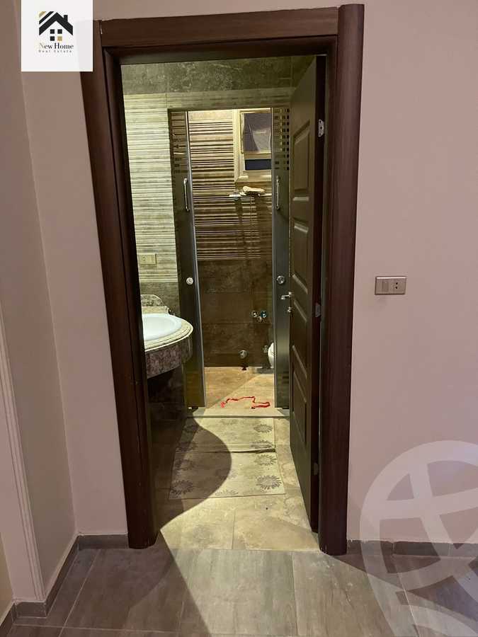 https://aqarmap.com.eg/en/listing/5217097-for-sale-cairo-new-cairo-compounds-el-mostashareen-compound