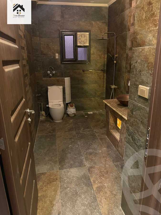 https://aqarmap.com.eg/en/listing/5217097-for-sale-cairo-new-cairo-compounds-el-mostashareen-compound
