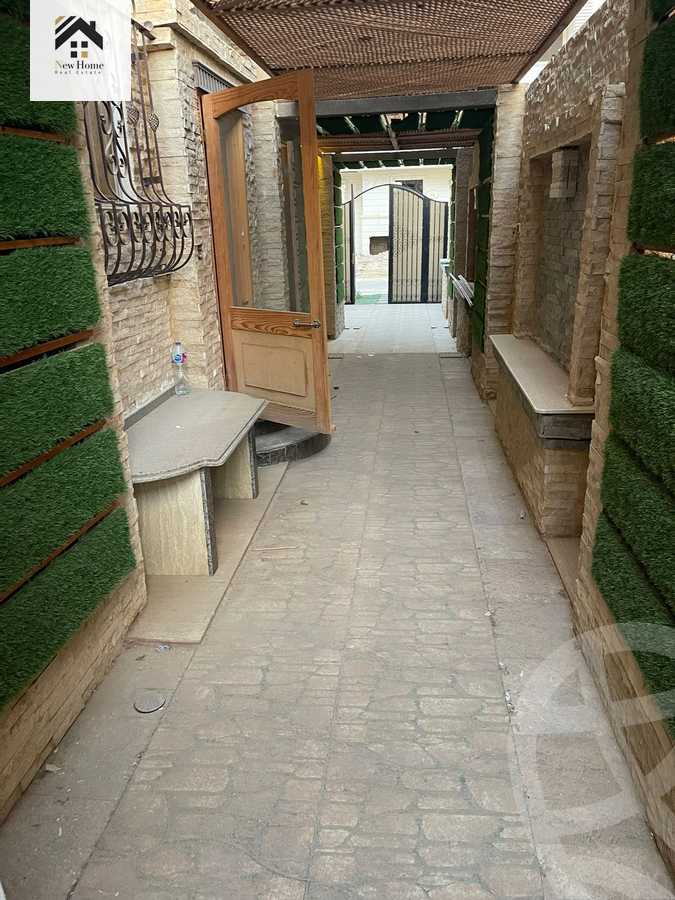 https://aqarmap.com.eg/en/listing/5217097-for-sale-cairo-new-cairo-compounds-el-mostashareen-compound