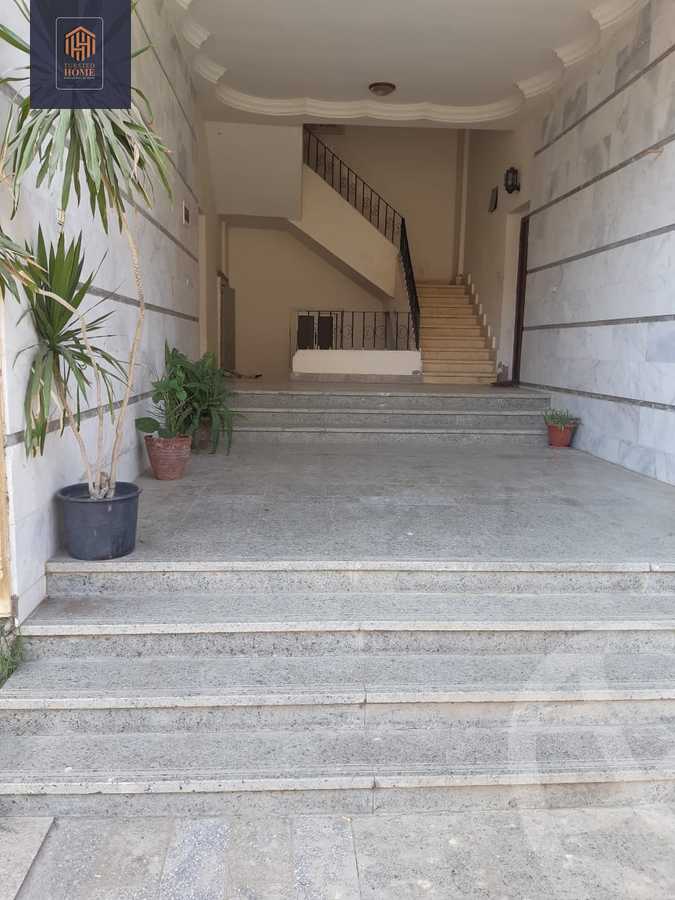 https://aqarmap.com.eg/en/listing/4269015-for-sale-new-cairo-first-settlement-el-shaheed-islam-raafat-st