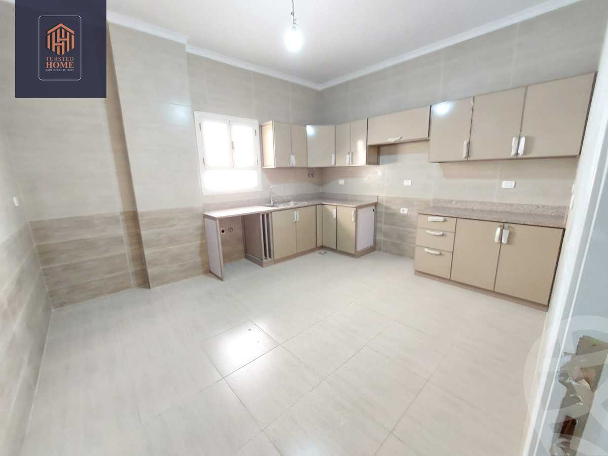 https://aqarmap.com.eg/ar/listing/4302423-for-rent-cairo-new-cairo-jml-bd-lnsr