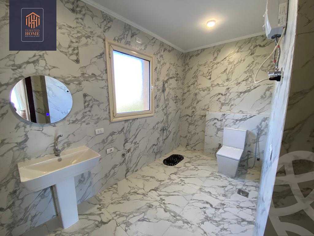 https://aqarmap.com.eg/ar/listing/4343480-for-rent-cairo-new-cairo-compounds-the-villa