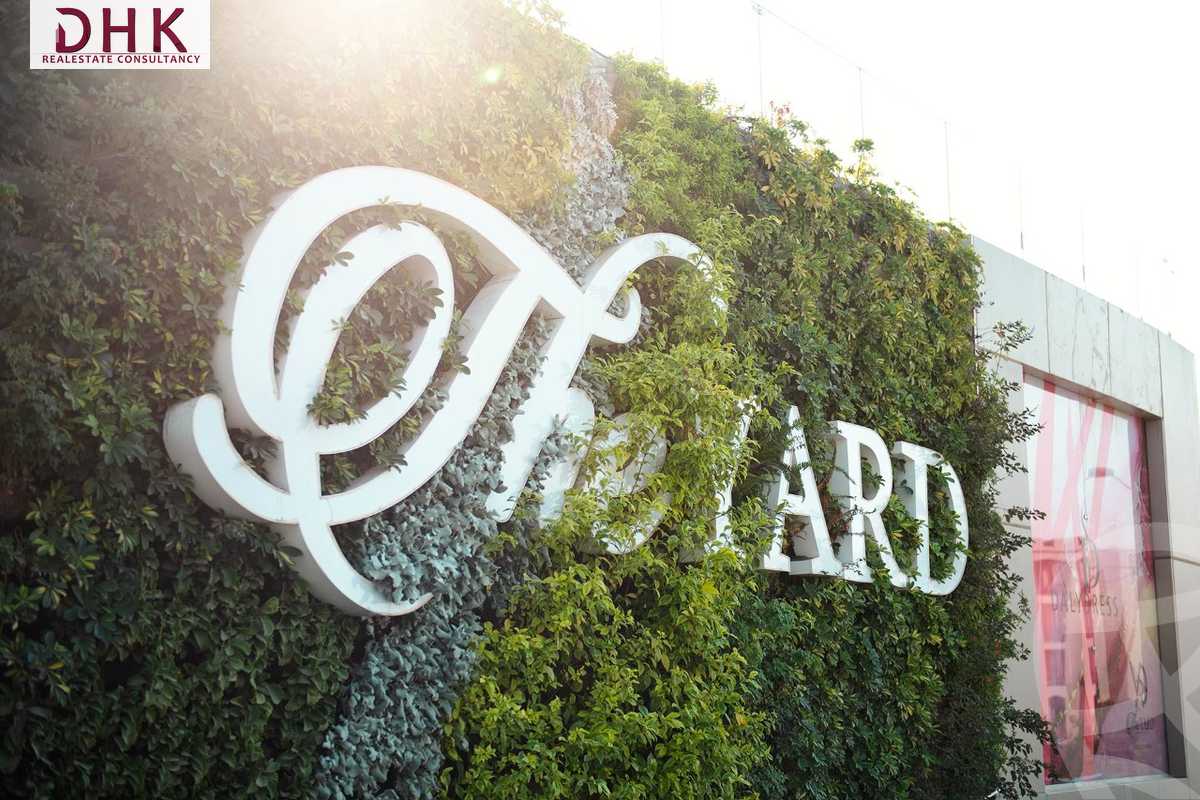 https://aqarmap.com.eg/en/listing/4099368-for-sale-cairo-new-cairo-compounds-dh-yrd-mwl