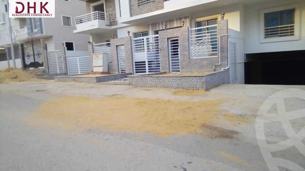 https://aqarmap.com.eg/en/listing/4145302-for-sale-cairo-new-cairo-el-lotus-lotus-south
