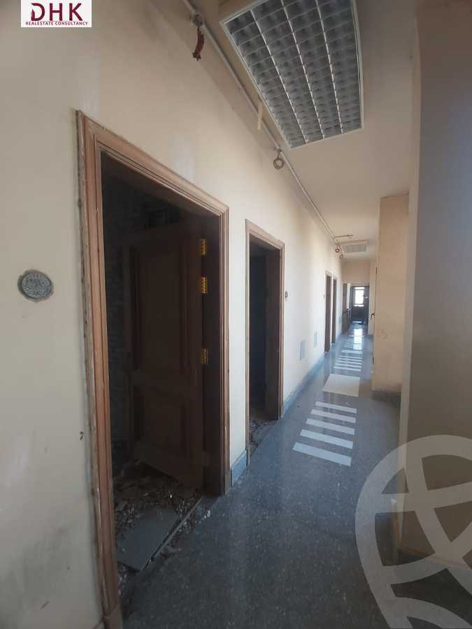 https://aqarmap.com.eg/ar/listing/4167469-for-sale-cairo-el-sheikh-zayed-city-el-hay-el-thany-ashaer