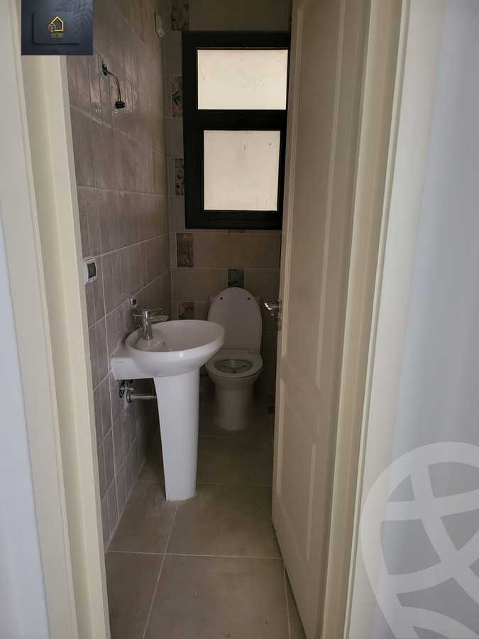 https://aqarmap.com.eg/en/listing/4543413-for-rent-cairo-new-administrative-capital-r7-celia