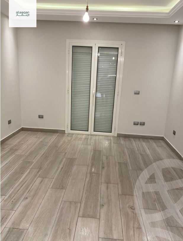 https://aqarmap.com.eg/en/listing/4632053-for-rent-cairo-new-cairo-compounds-mountain-view-hyde-park